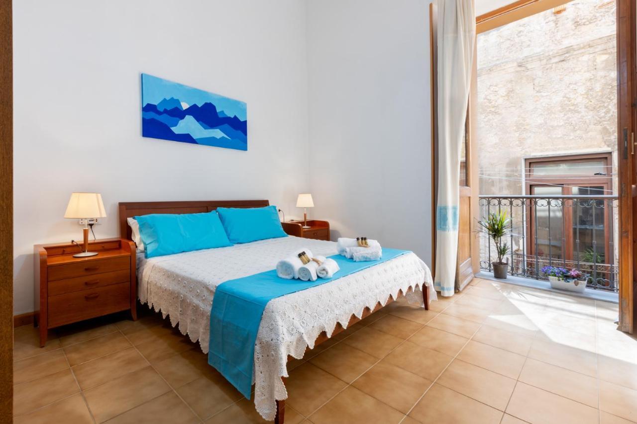 Apartmán Casa Del Duomo Cagliari Exteriér fotografie