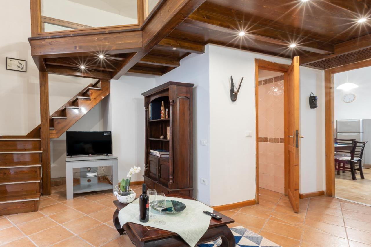 Apartmán Casa Del Duomo Cagliari Exteriér fotografie